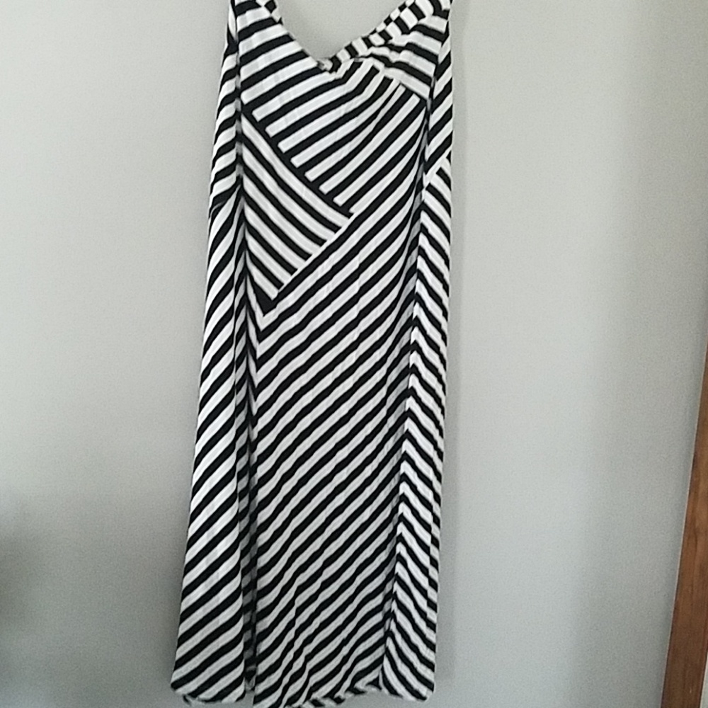 NWT Black and White Maxi Skirt